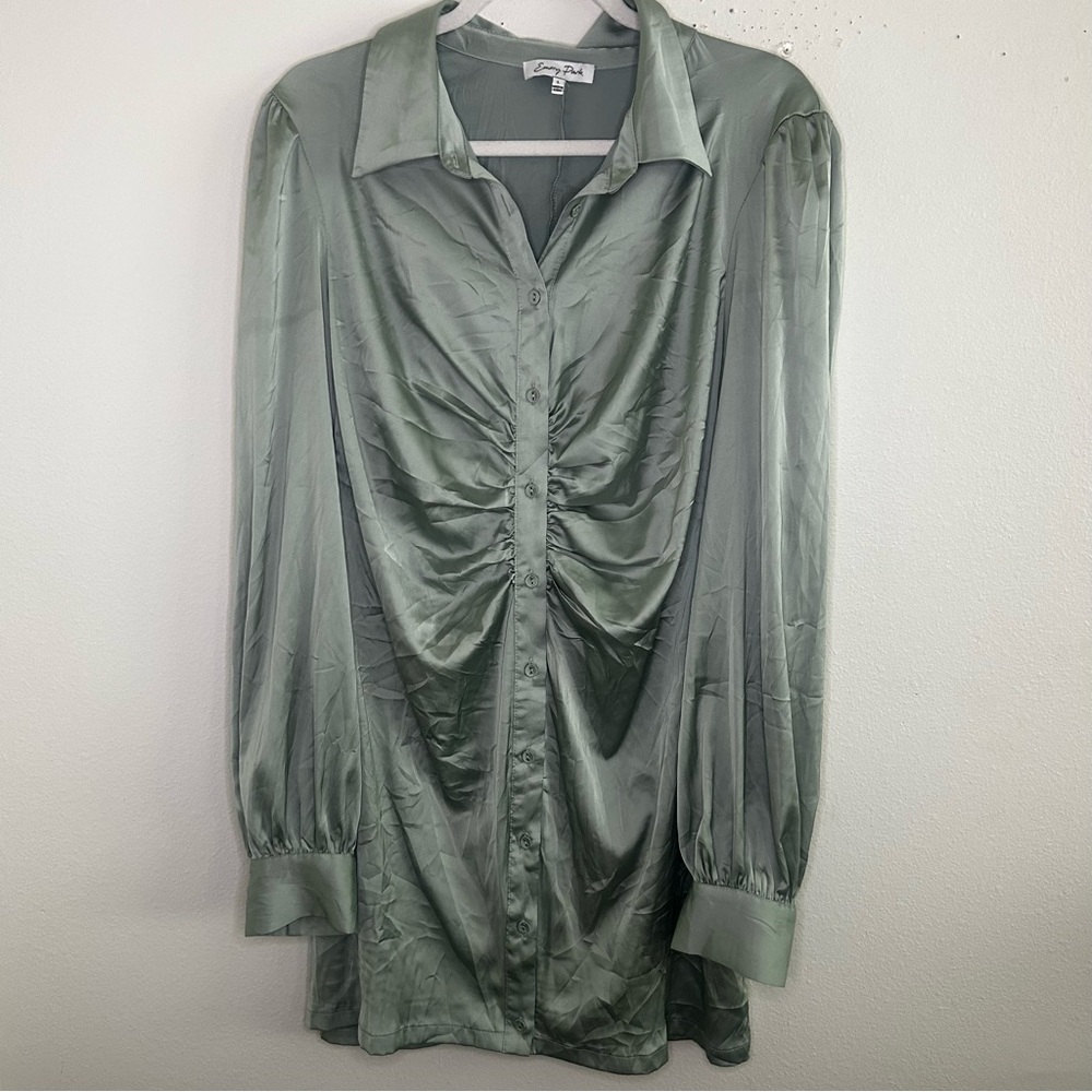 Emory Park satin pale green button down dress